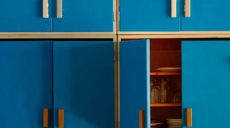 06.6 - steps for kitchen cabinet painting